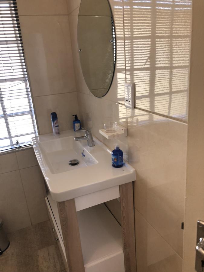 Khuvena Guesthouse Randburg Eksteriør bilde