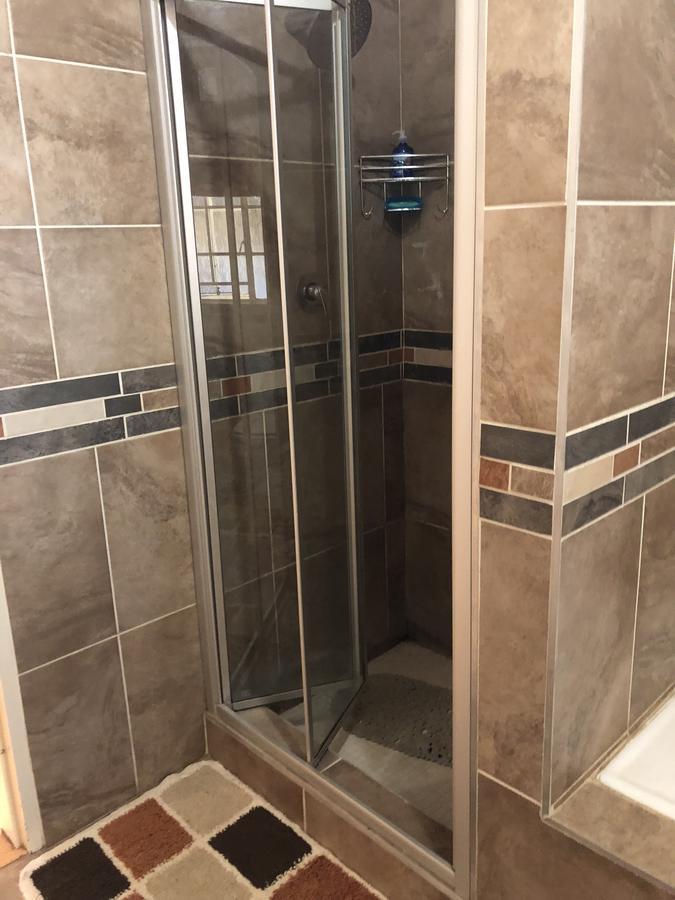 Khuvena Guesthouse Randburg Eksteriør bilde