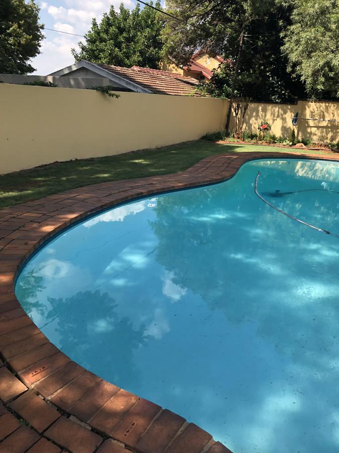 Khuvena Guesthouse Randburg Eksteriør bilde