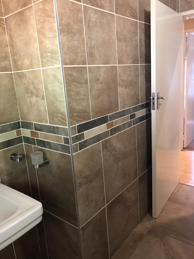 Khuvena Guesthouse Randburg Eksteriør bilde