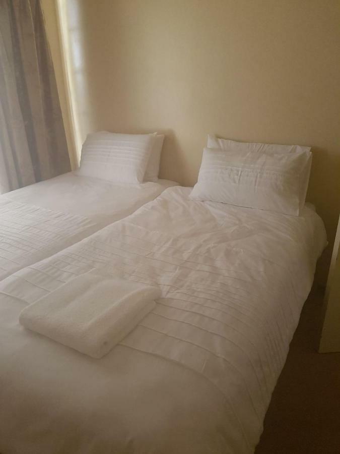 Khuvena Guesthouse Randburg Eksteriør bilde